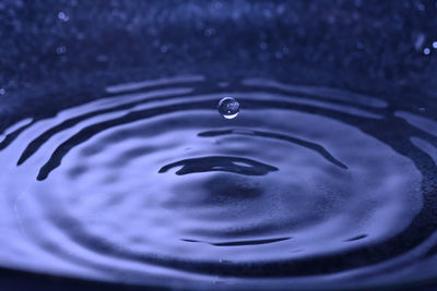 Close-up of bubbles in water