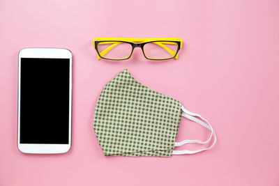 Directly above shot of eyeglasses on table