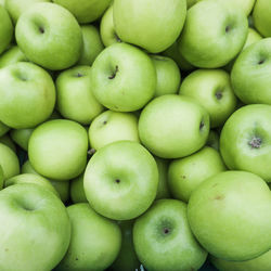 Full frame shot of apples