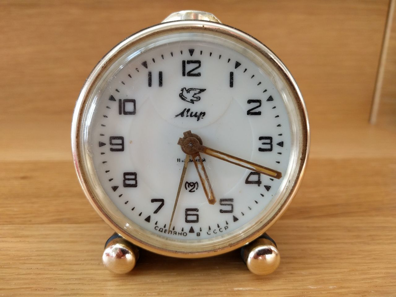 time, table, number, wood - material, indoors, no people, close-up, clock, pocket watch, minute hand, day, hour hand, clock face