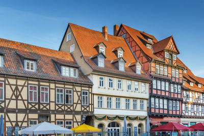 Sstreet with historical half-timbered houses in quedlinburg, germany