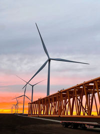 Crane boom and wind turbine 