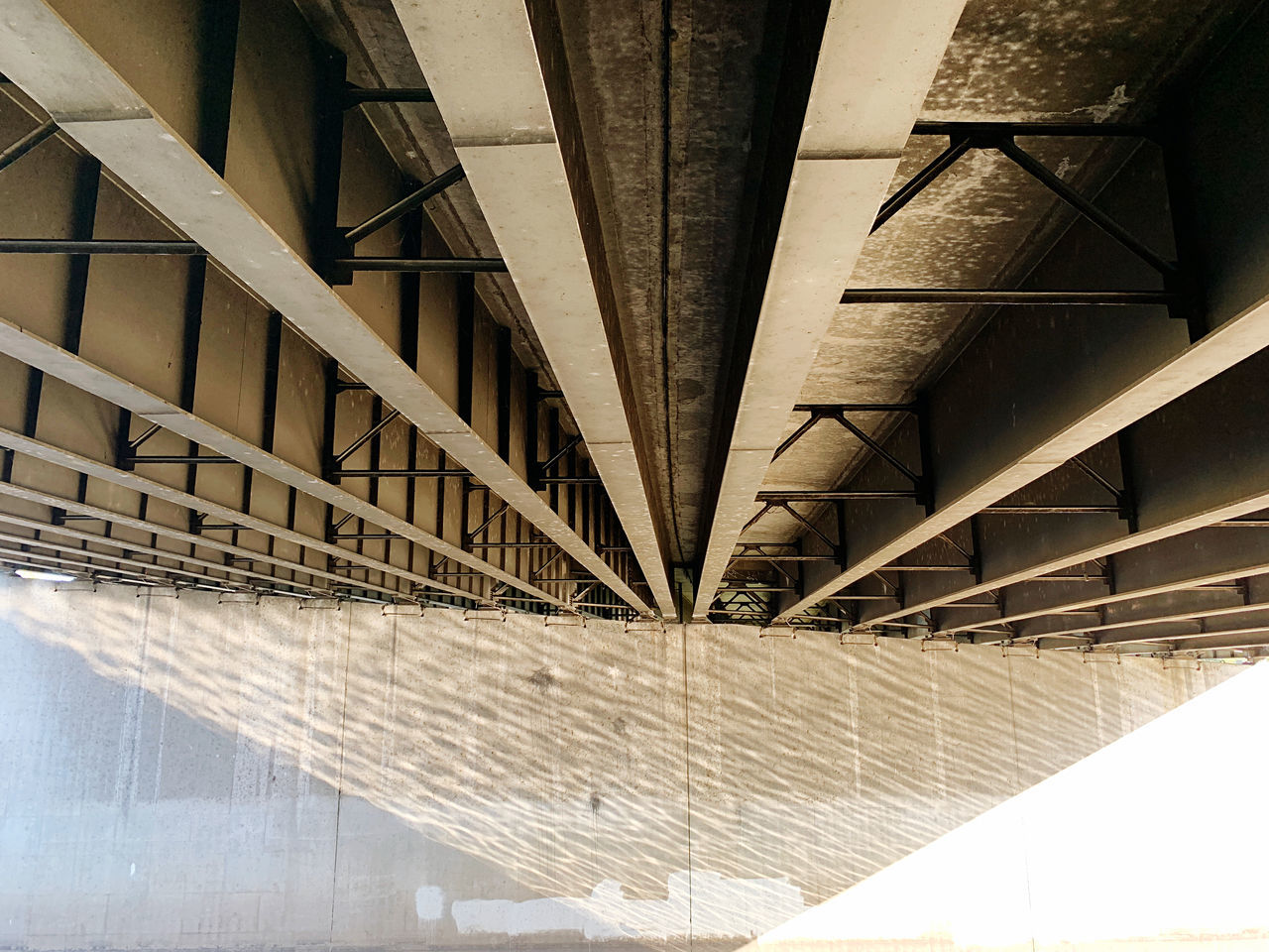 architecture, built structure, bridge, bridge - man made structure, no people, transportation, connection, underneath, day, metal, indoors, low angle view, nature, pattern, below, modern, railing, architectural feature, architectural column, ceiling