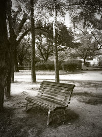 Empty bench in park