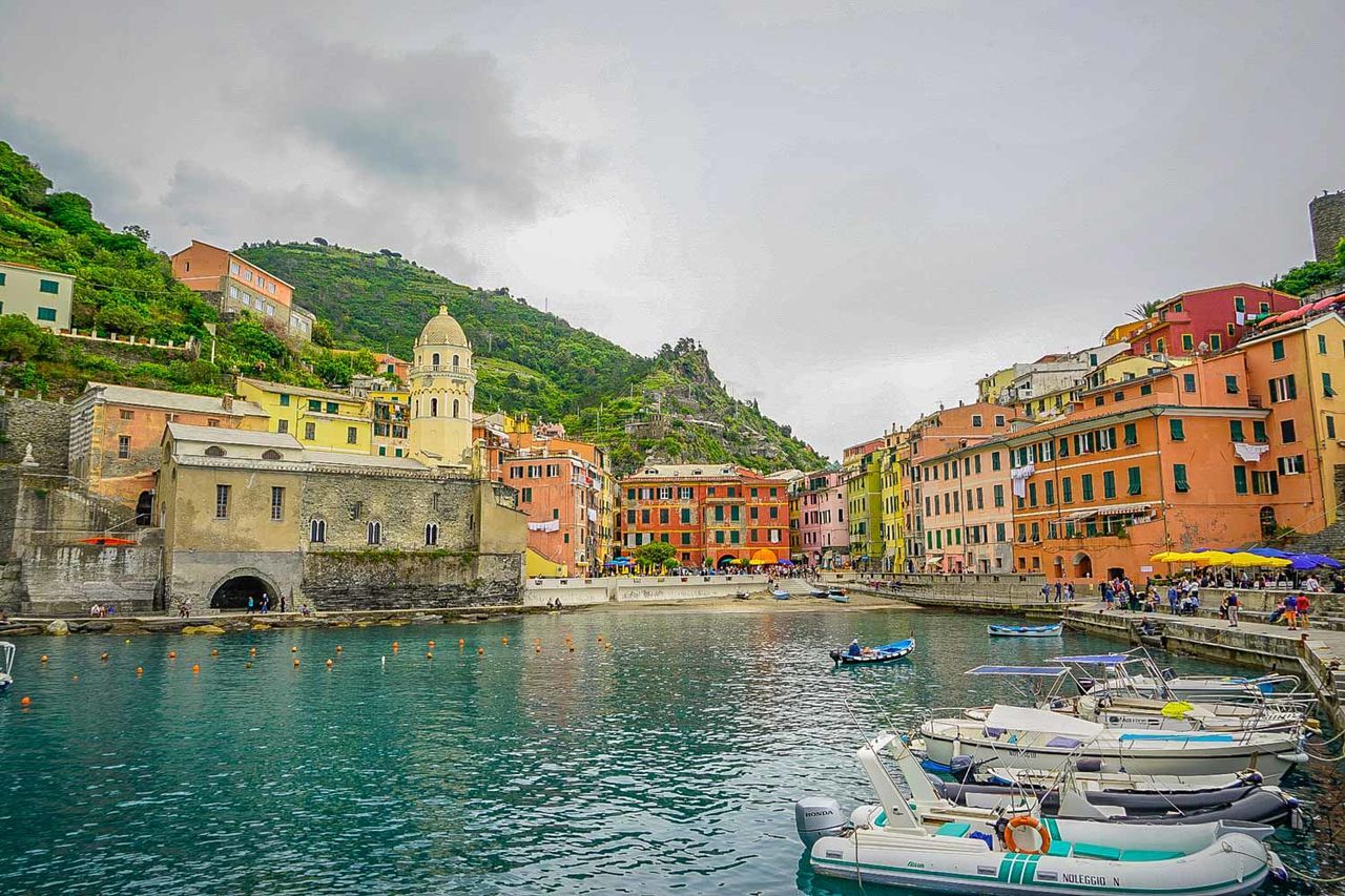 water, built structure, architecture, building exterior, nautical vessel, mode of transportation, transportation, sky, waterfront, nature, city, building, day, cloud - sky, incidental people, travel destinations, river, travel, passenger craft