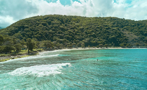 Panoramic aerial view of the la punta beach, space for surfers in los caracas, la guaira - venezuela