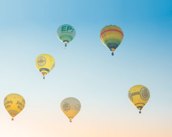 Start  hot air balloons in oeventrop arnsberg. morning mist. warsteiner international montgolfiade