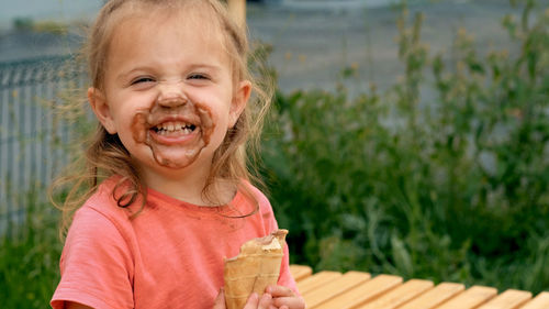 Portrait of a smiling girl