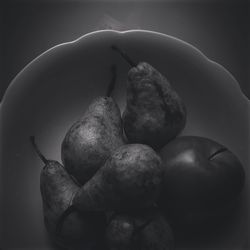 Close-up of fruits in bowl