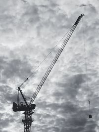 crane - construction machinery