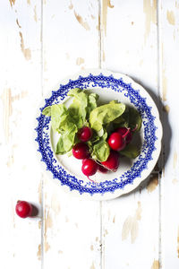 Close-up of salad in bowl