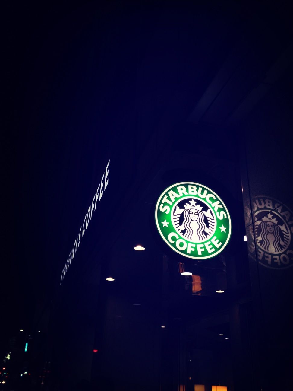 Starbucks Coffee ハッチェリー天神店