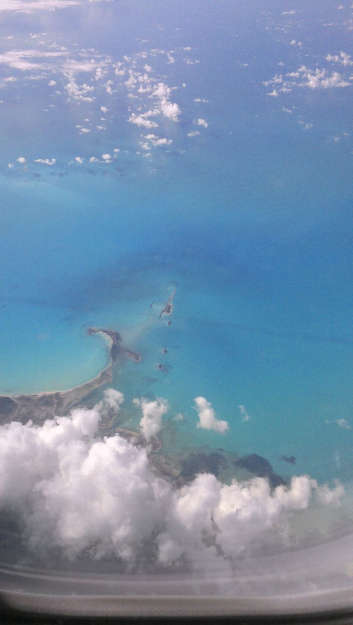 AERIAL VIEW OF SEA AGAINST SKY