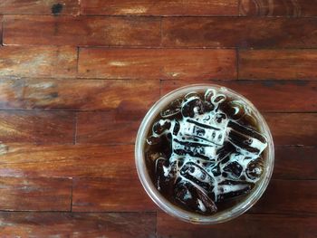 Directly above shot of ice cream in glass on table