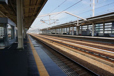 Railroad station platform