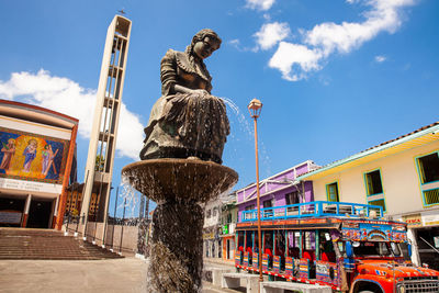 Monument to the traditional aguadas hat weaver at the heritage town of aguadas in colombia.