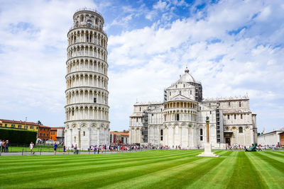View of leaning tower of pisa against sky