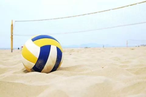 beach, sand, shore, focus on foreground, sea, sport, sky, day, close-up, tranquility, ball, outdoors, nature, absence, tranquil scene, vacations, childhood, summer, protection, no people