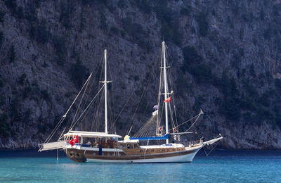 Boats sailing in sea