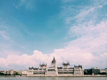 Exterior of parliament building by river