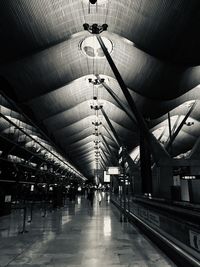 Natural light at the airport 