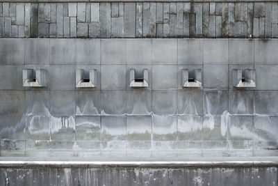 Gray wall of building at brooklyn botanic garden