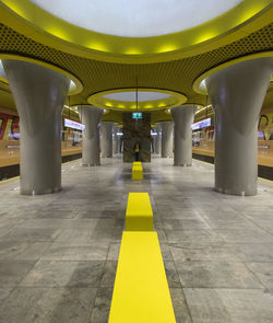 Station symmetry