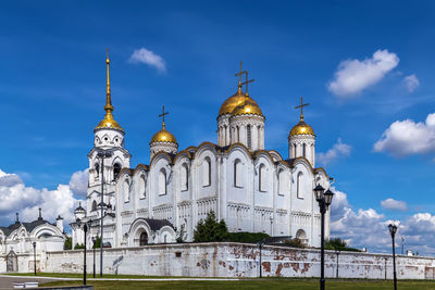 View of building against cloudy sky