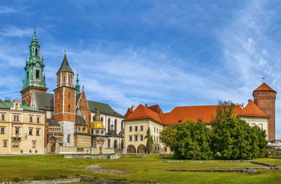 Wawel cathedral in krakow, poland
