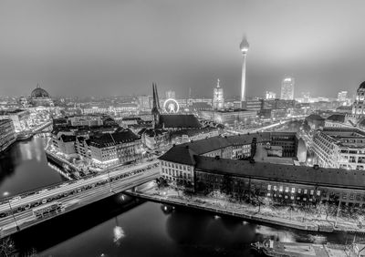Cityscape against sky