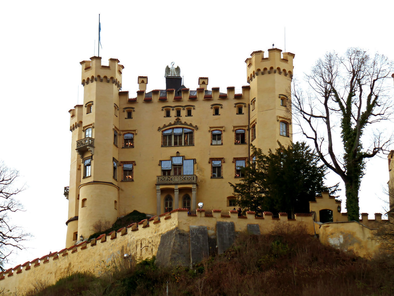 LOW ANGLE VIEW OF BUILDINGS