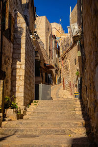 Jerusalem, israel. 11 january, 2019. narrow old alleys in the center of jerusalem.