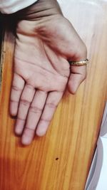 Close-up of hand holding hands
