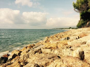 Scenic view of sea against sky