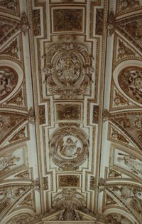 Directly below shot of ceiling of temple