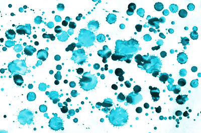 Close-up of bubbles in sea