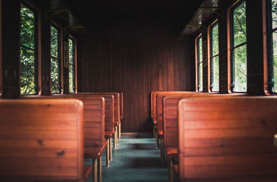 Empty benches in corridor