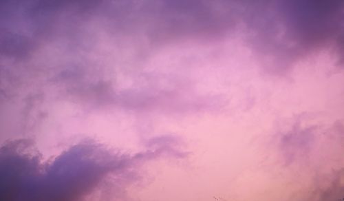 Low angle view of cloudy sky