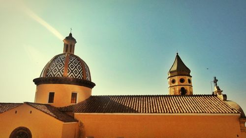 View of cathedral against sky