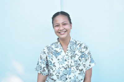 Portrait of a smiling young woman