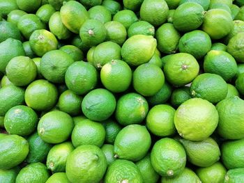Full frame shot of oranges in market