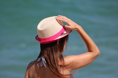 Close-up of plant against blurred background