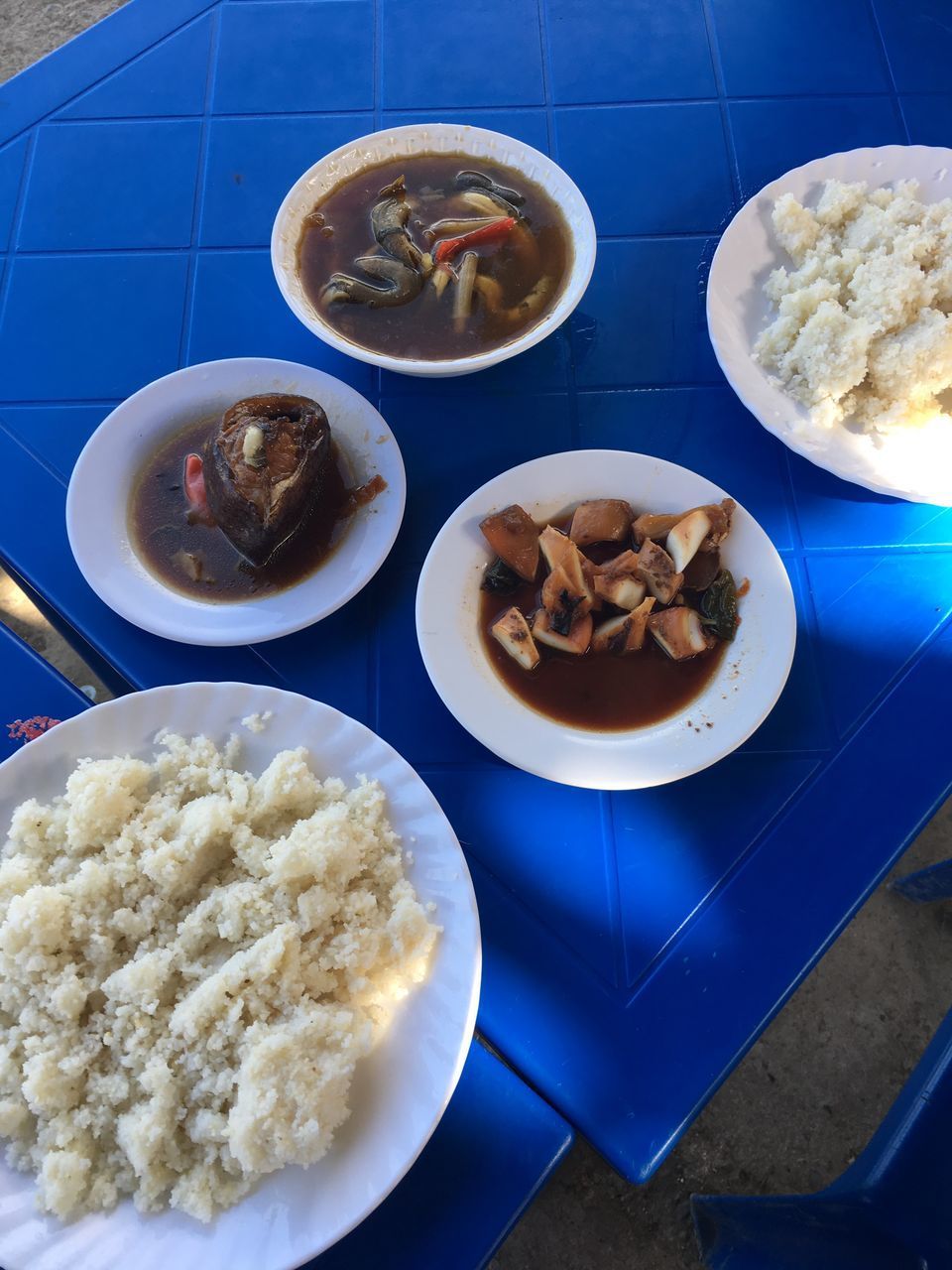 HIGH ANGLE VIEW OF BREAKFAST SERVED IN PLATE