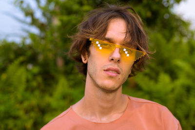 Portrait of man wearing sunglasses