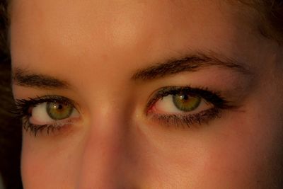 Close-up portrait of young woman