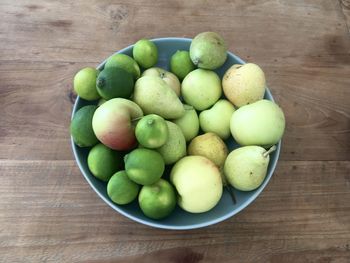 High angle view of apples in bowl on table