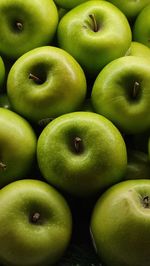 Granny smith apples