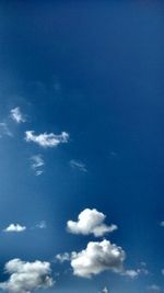 Low angle view of cloudy sky