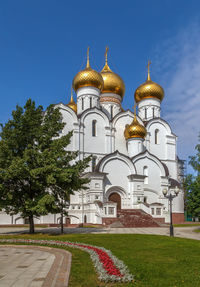 View of cathedral against sky