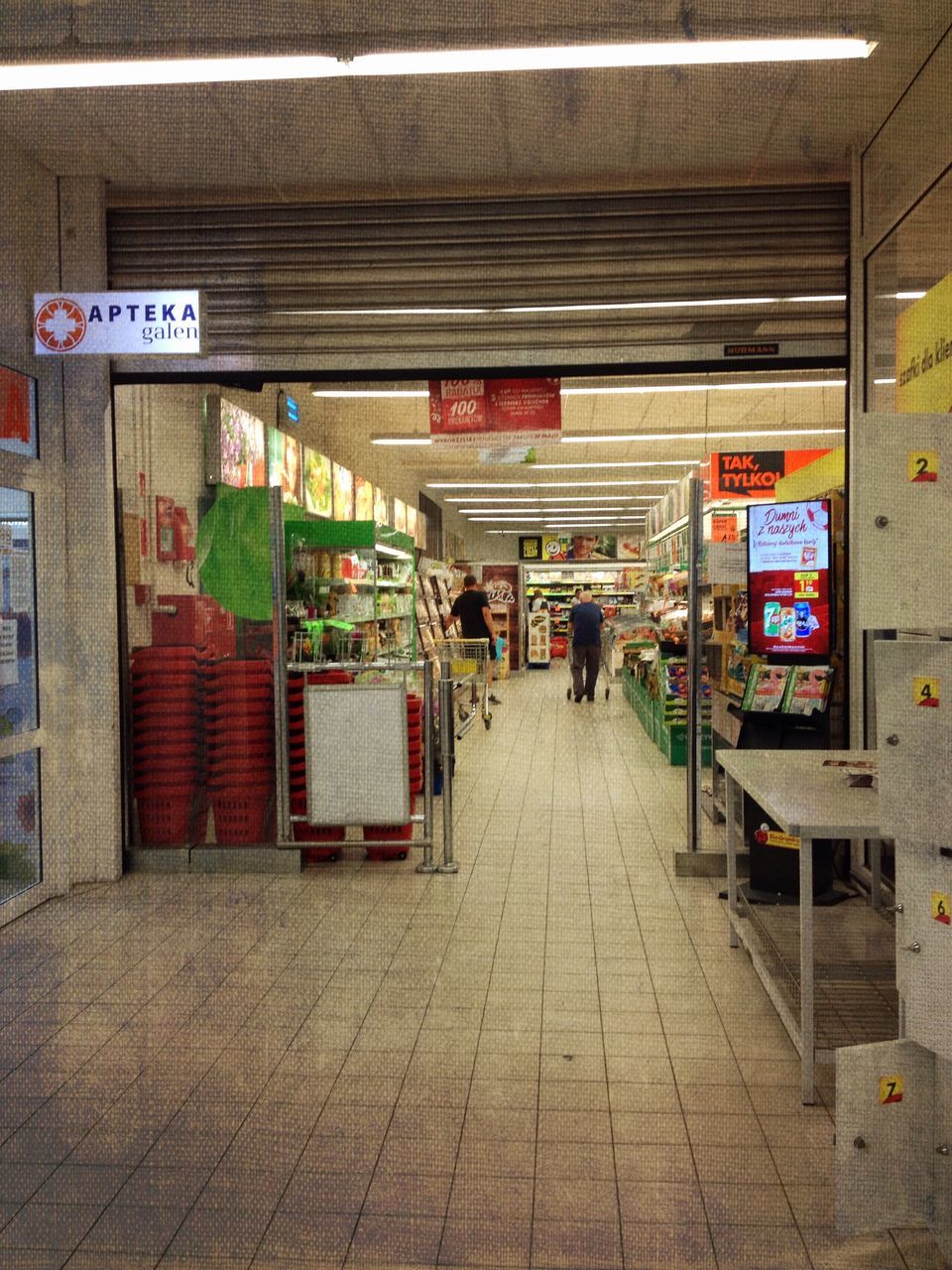 VIEW OF MARKET STALL